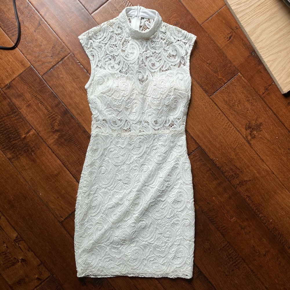 White lace dress size 3/4
